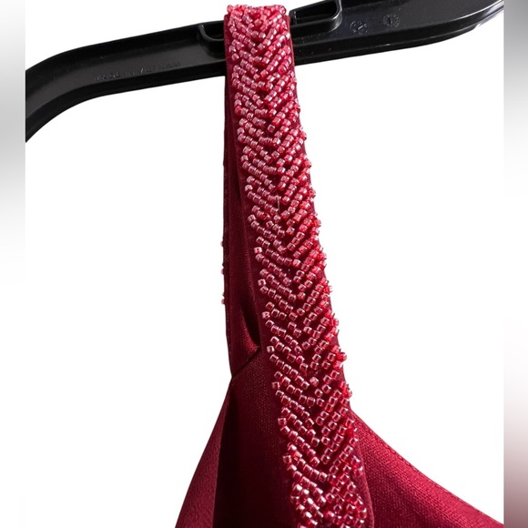 Women's Burgundy Sleeveless Top with Beaded Detailed Straps Size Large - Picture 4 of 6
